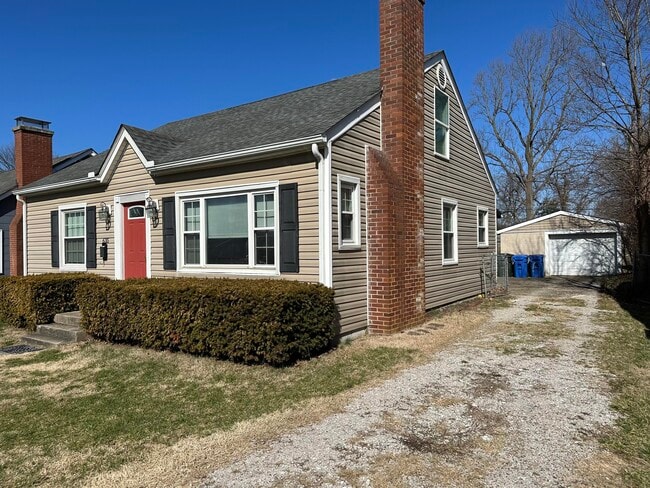 Building Photo - 635 Longview Dr