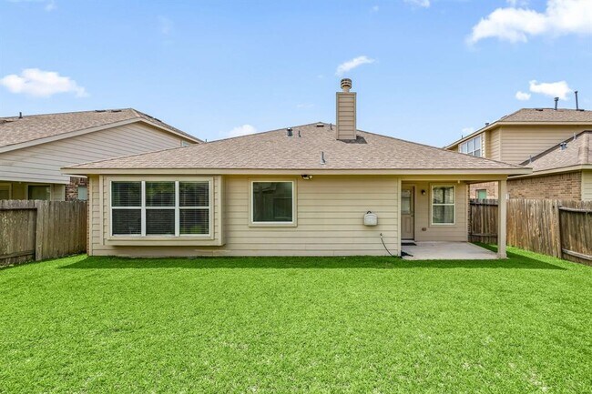 Building Photo - 11010 Starling Creek Dr