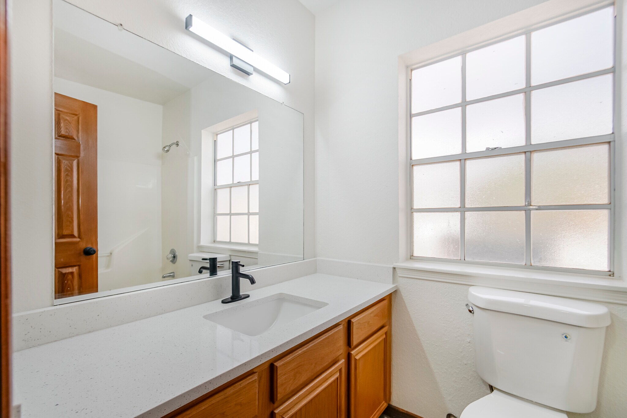 Building Photo - 929 Totonaca Ln
