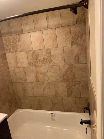 Building Photo - 689 Snelling Ave S