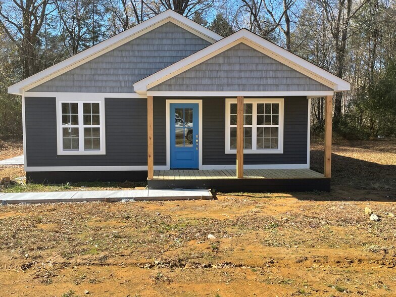 Building Photo - 120 Villa Ln