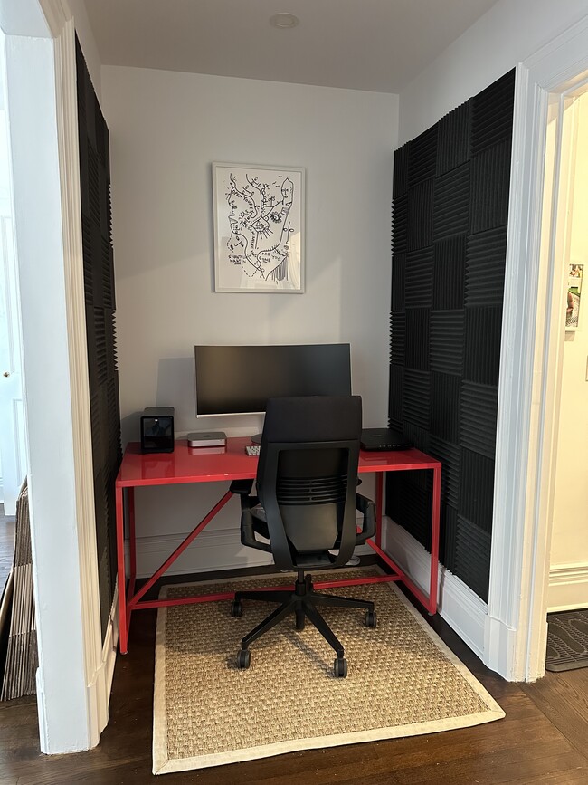 Building Photo - 2600 John F Kennedy Blvd