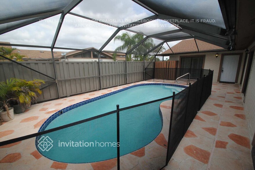 Building Photo - 9569 Boca Gardens Pkwy