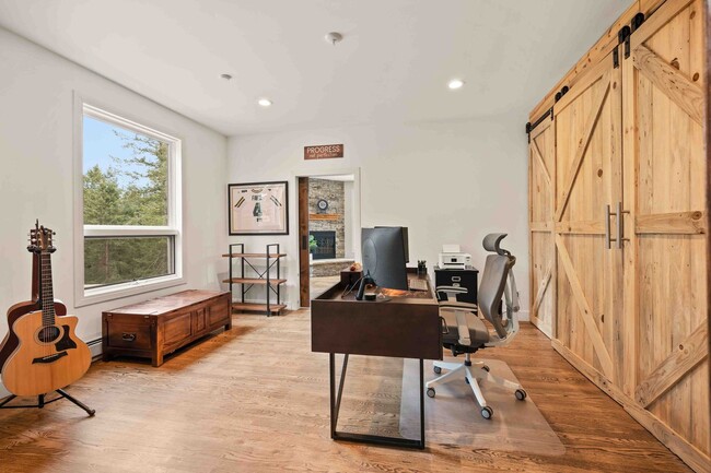 Building Photo - Exquisite Lookout Mountain Estate – Where ...