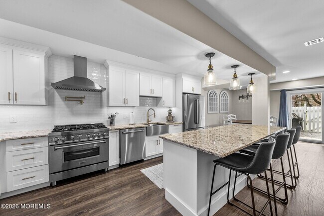 Building Photo - 19 Rambling Meadow Ct