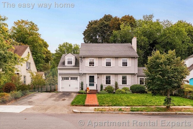 Building Photo - 19 Trenton St