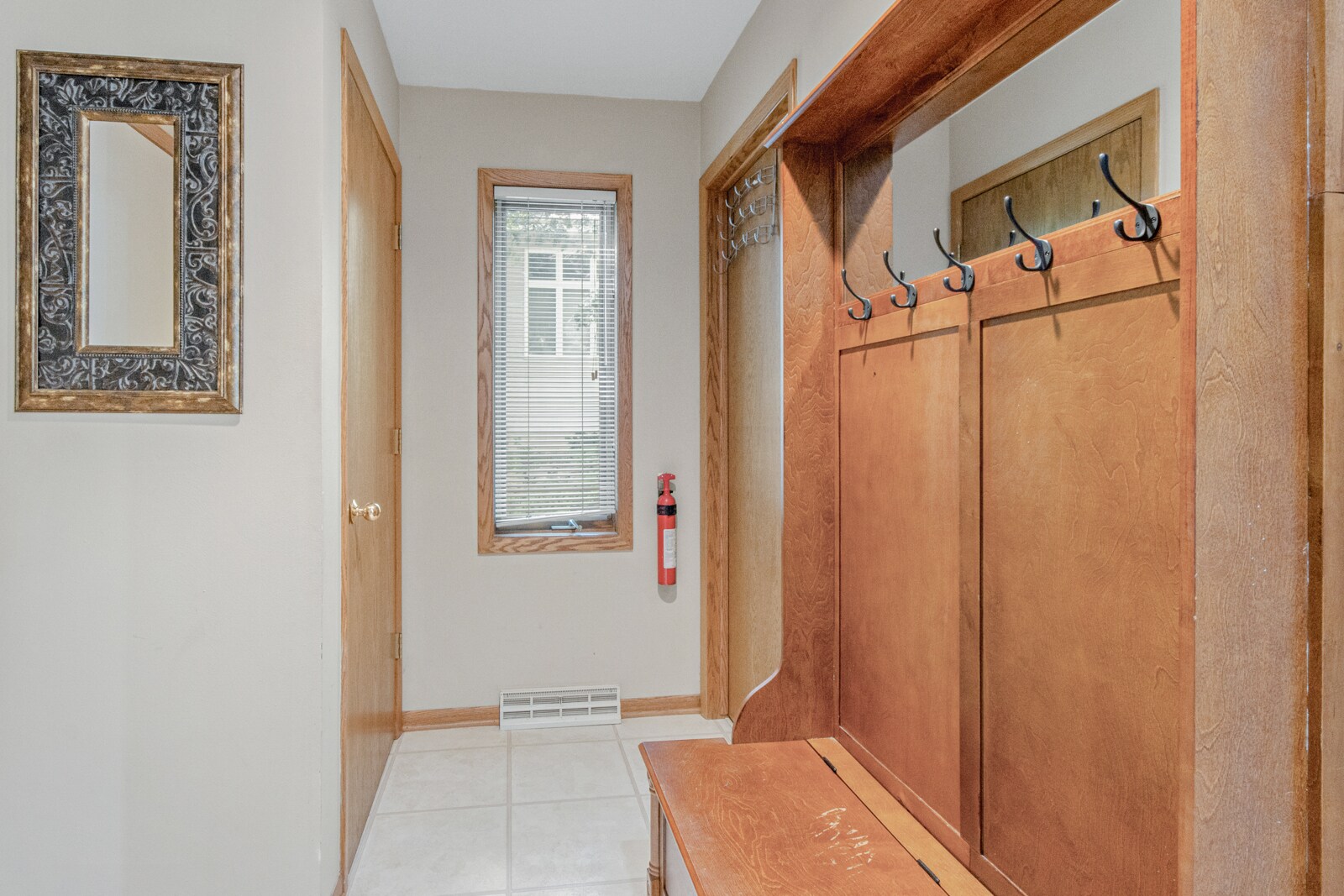 Building Photo - 7126 New Washburn Way