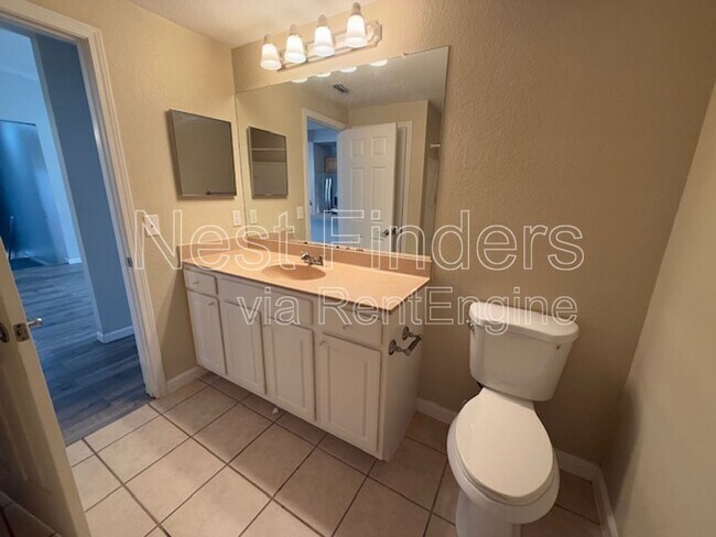 Building Photo - 10075 Gate Pkwy N