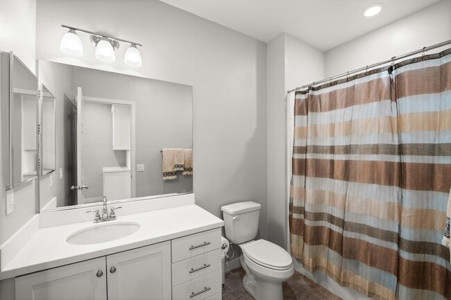 Building Photo - 10553 San Jose St