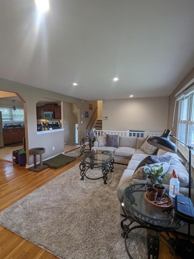 Building Photo - 83 Tide Mill Ln