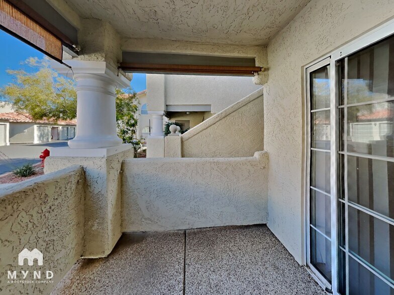 Building Photo - 3440 Winterhaven St