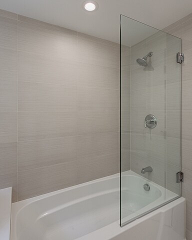 Building Photo - 831 S Curson Ave