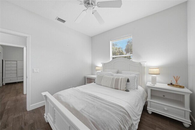 Building Photo - 2880 Vogler Ln