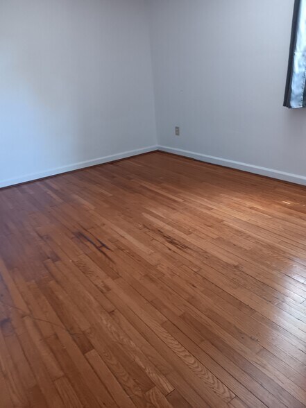 Bedroom flooring - 4753 Rapid Run Rd