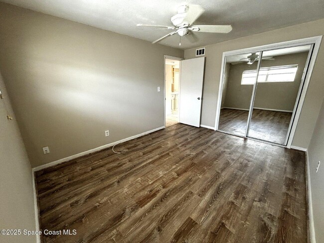 Building Photo - 199 Wakulla Ln