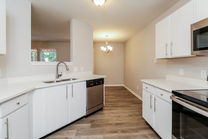 Building Photo - 8533 Panglemont Drive