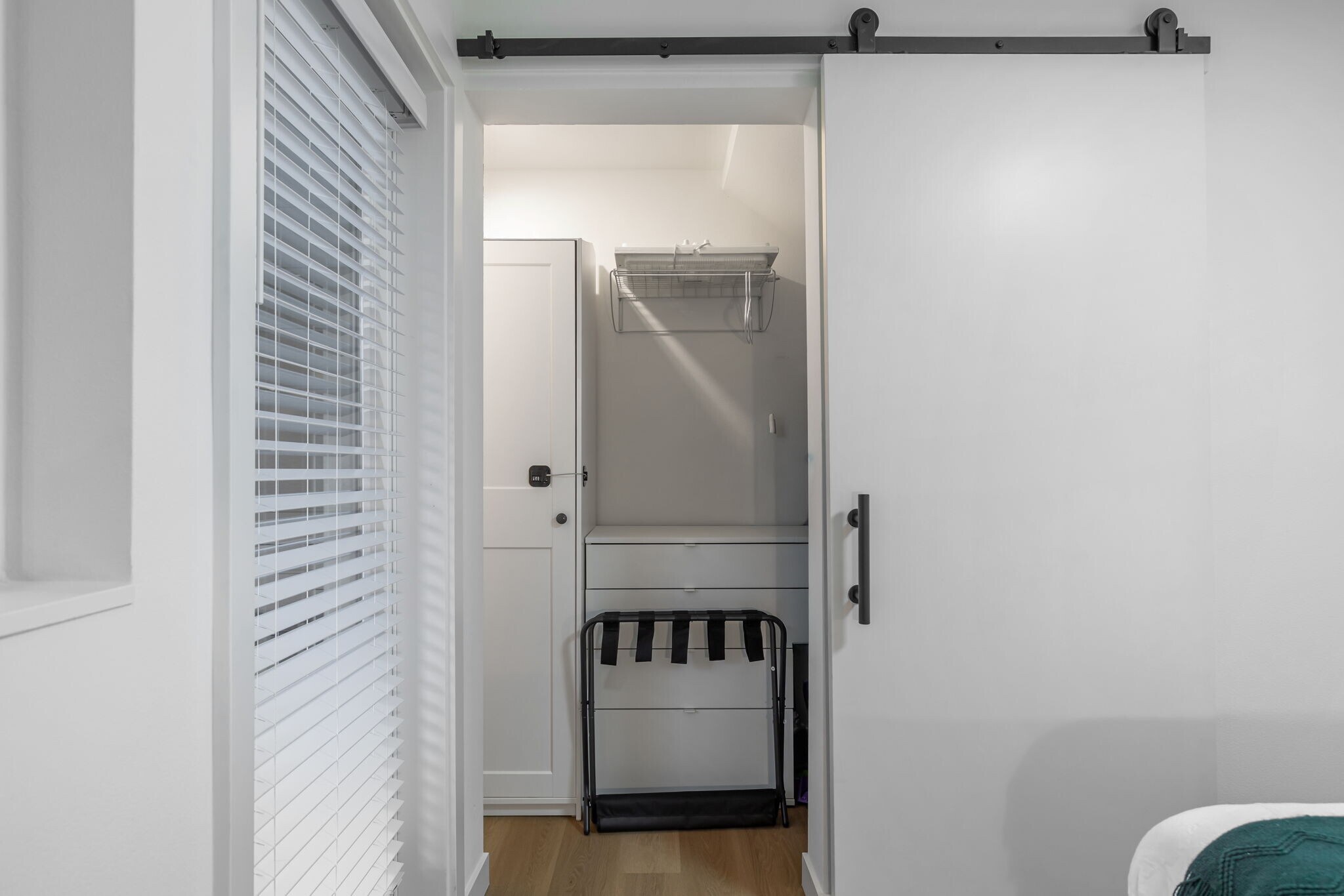 Building Photo - 7510 43rd Ave S