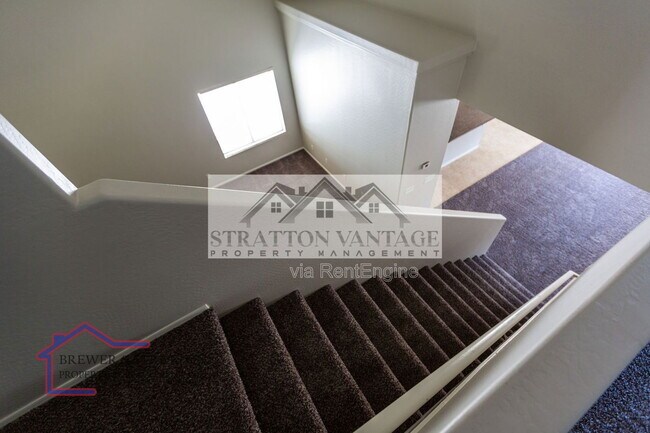 Building Photo - 21731 W Pima St