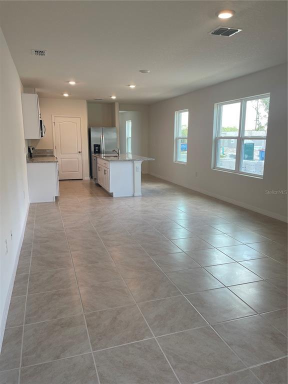 Building Photo - 408 Charlotte Wy