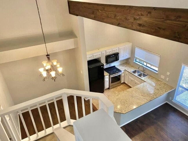 Building Photo - 4404 Travis Country Cir