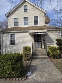 Building Photo - 178-45 145th Rd