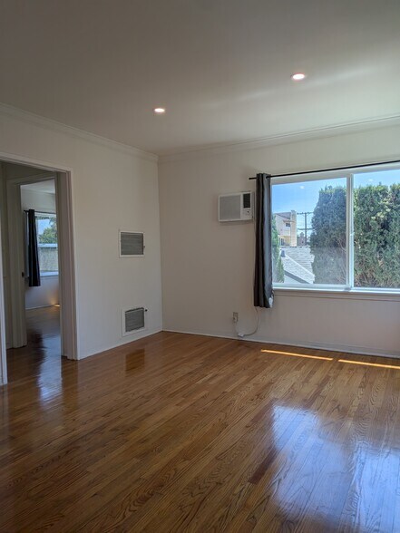 Building Photo - 132 Lukens Pl