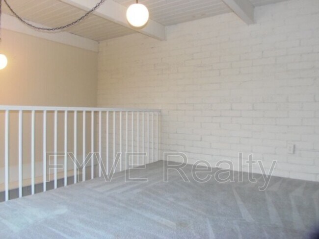 Building Photo - 751 Worthington Forest Pl