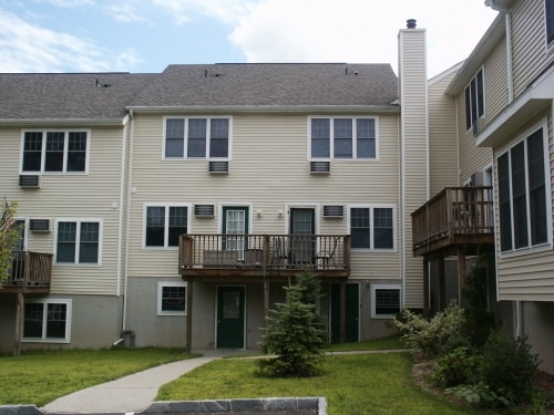 Building Photo - York Farm Estates