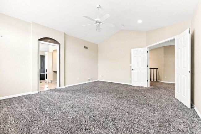 Building Photo - 9400 E Aspen Hill Ln