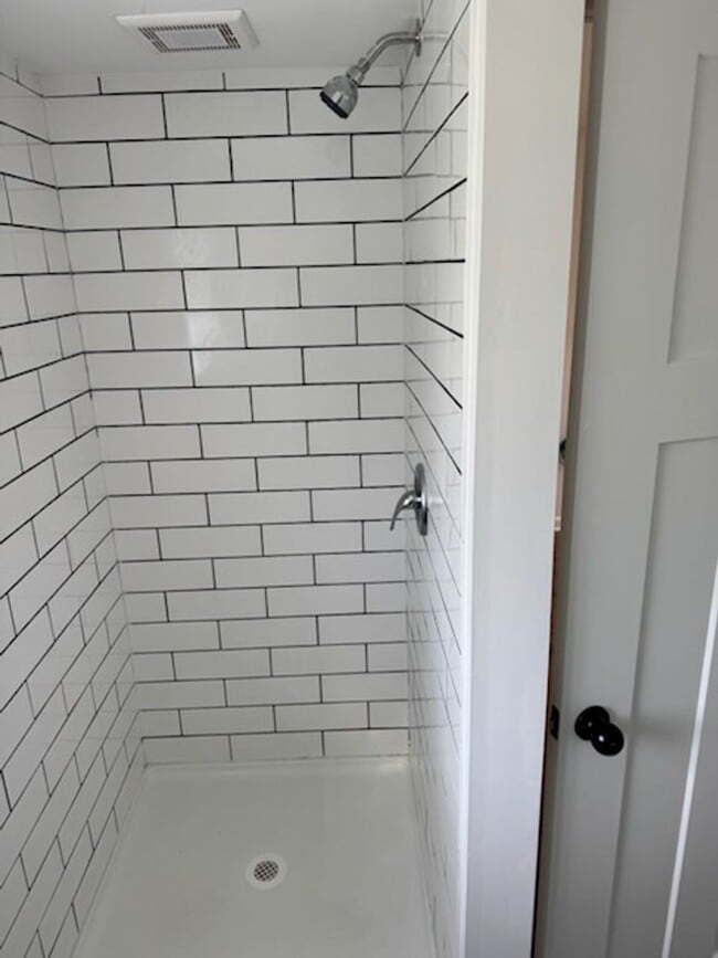 Building Photo - 3939 Front St