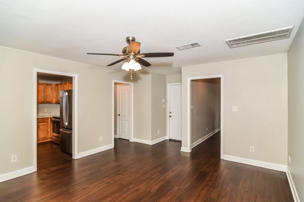 Building Photo - 1616 Allston Dr