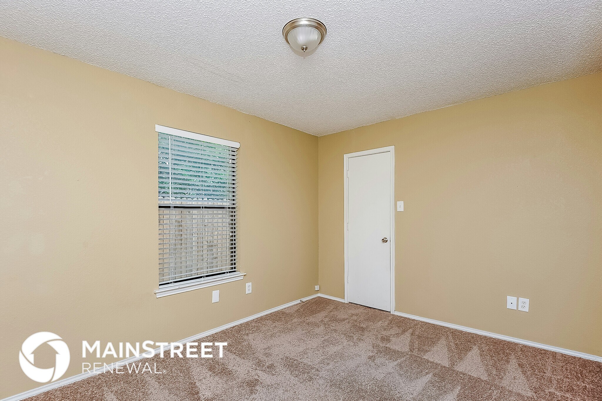 Building Photo - 645 Lemon Dr