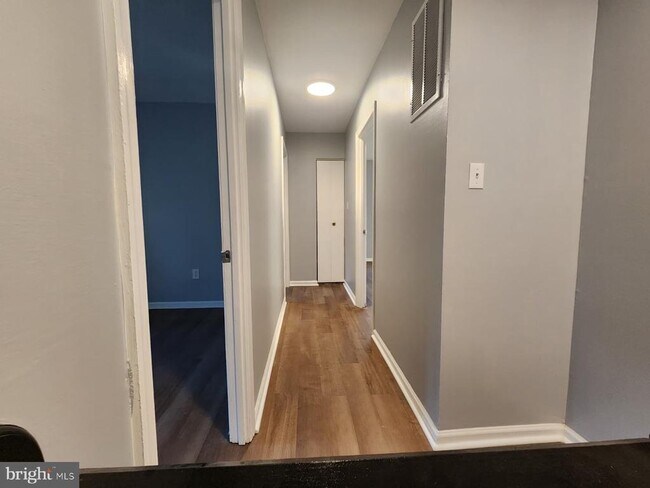 Building Photo - 4703 Rookewood Pl