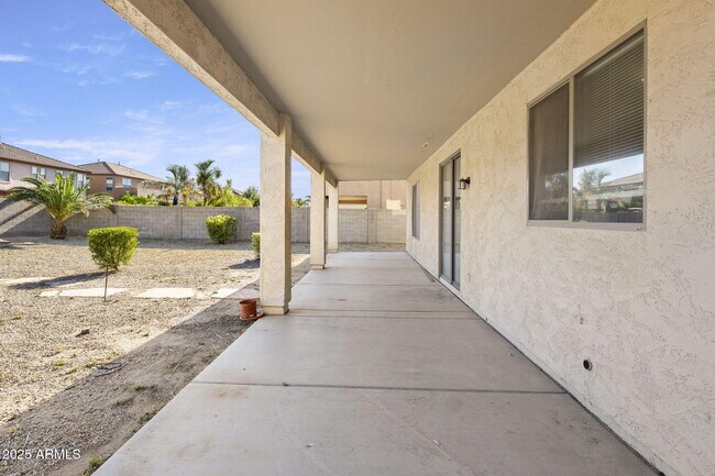 Building Photo - 2261 W Mila Way