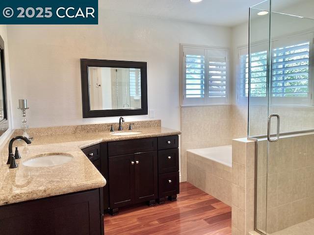 Building Photo - 3862 Sheffield Cir