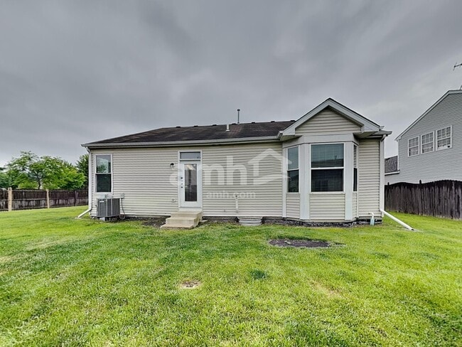 Building Photo - 1400 Bridgehampton Dr