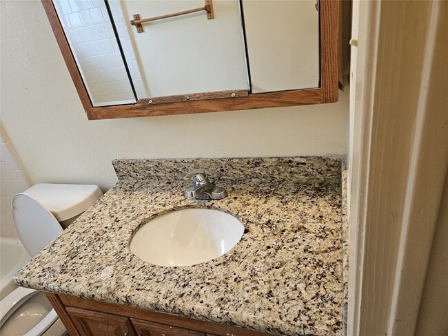 Building Photo - 8215 Summer Quail Dr