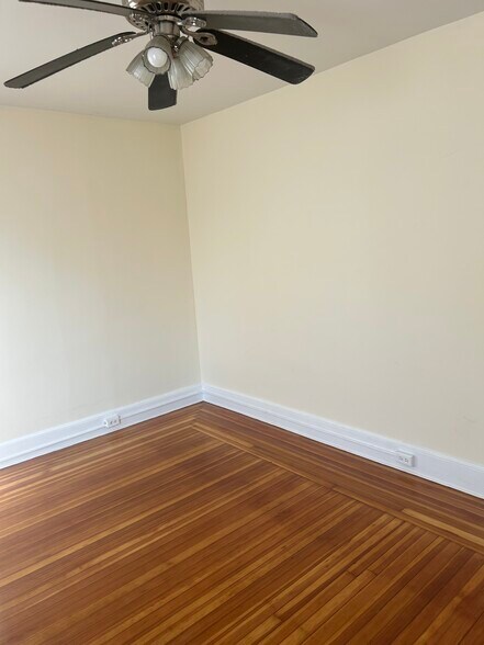 Building Photo - 22 Westwood Rd