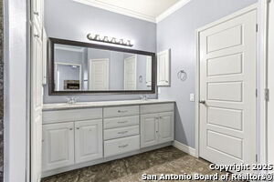 Building Photo - 8881 Highland Dawn