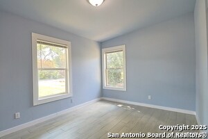 Building Photo - 111 Grasmere Ct