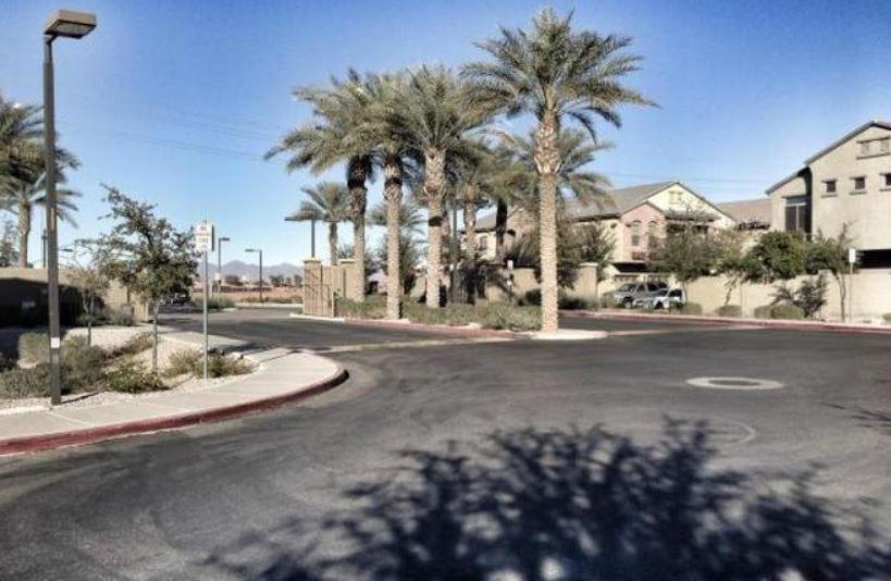 Building Photo - 2401 E Rio Salado Pky