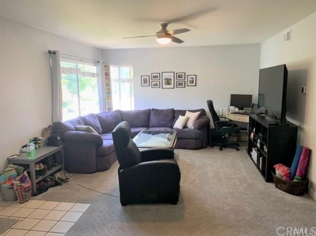 Building Photo - 44 Windjammer