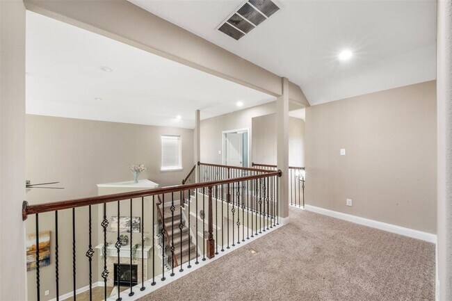 Building Photo - 102 Blossom Terrace Ln
