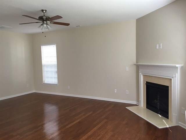 Building Photo - 16036 Long Talon Way