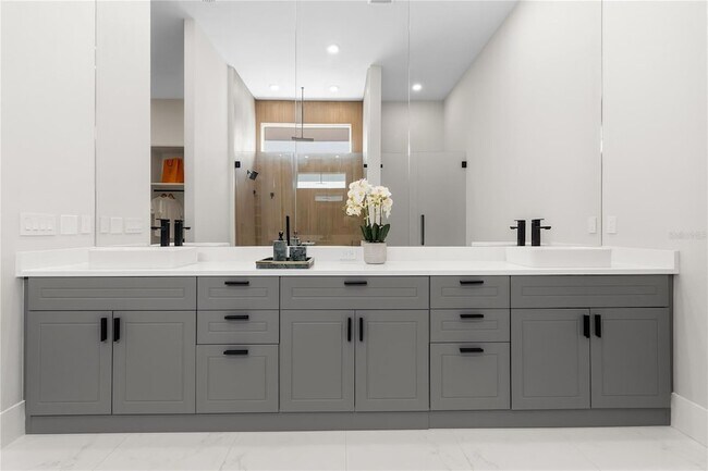 Building Photo - 16809 Bolsena Dr