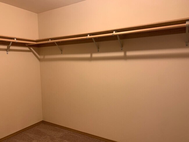 Building Photo - Splendid 3-bdr/2.5 bath home in the beautiful Buck Run Community in Sisters, OR!