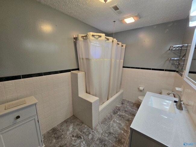Building Photo - 159 Mallard Dr
