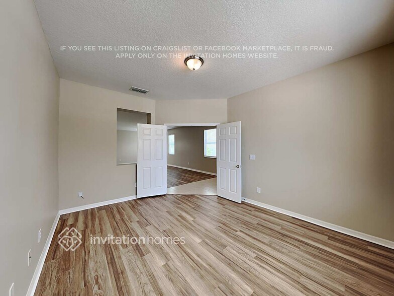 Building Photo - 5008 Gandross Ln