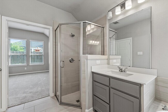 Building Photo - 2412 Bathwick Ln