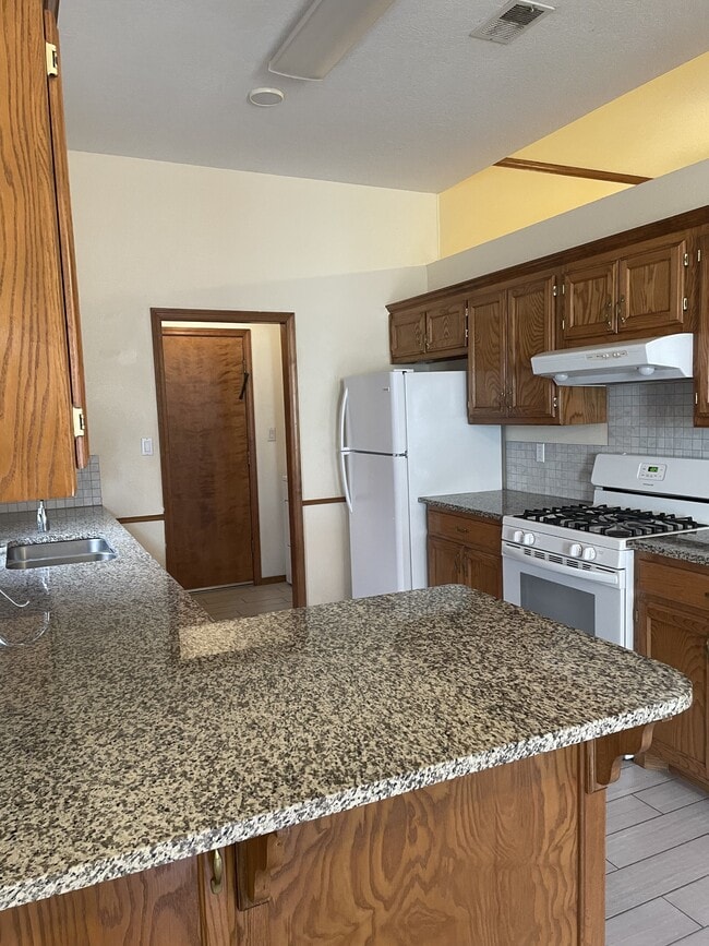 Building Photo - 4528 Agate Hills Rd NW